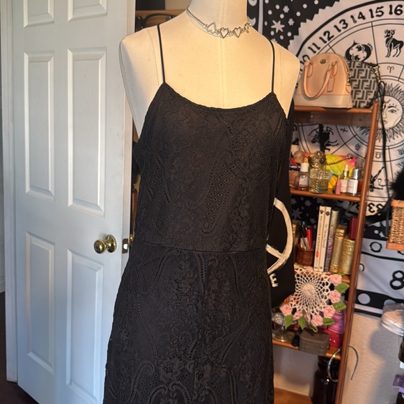 Fab’rik lace maxi dress mini slip underneath criss cross thin straps sexy slit - Picture 4 of 16